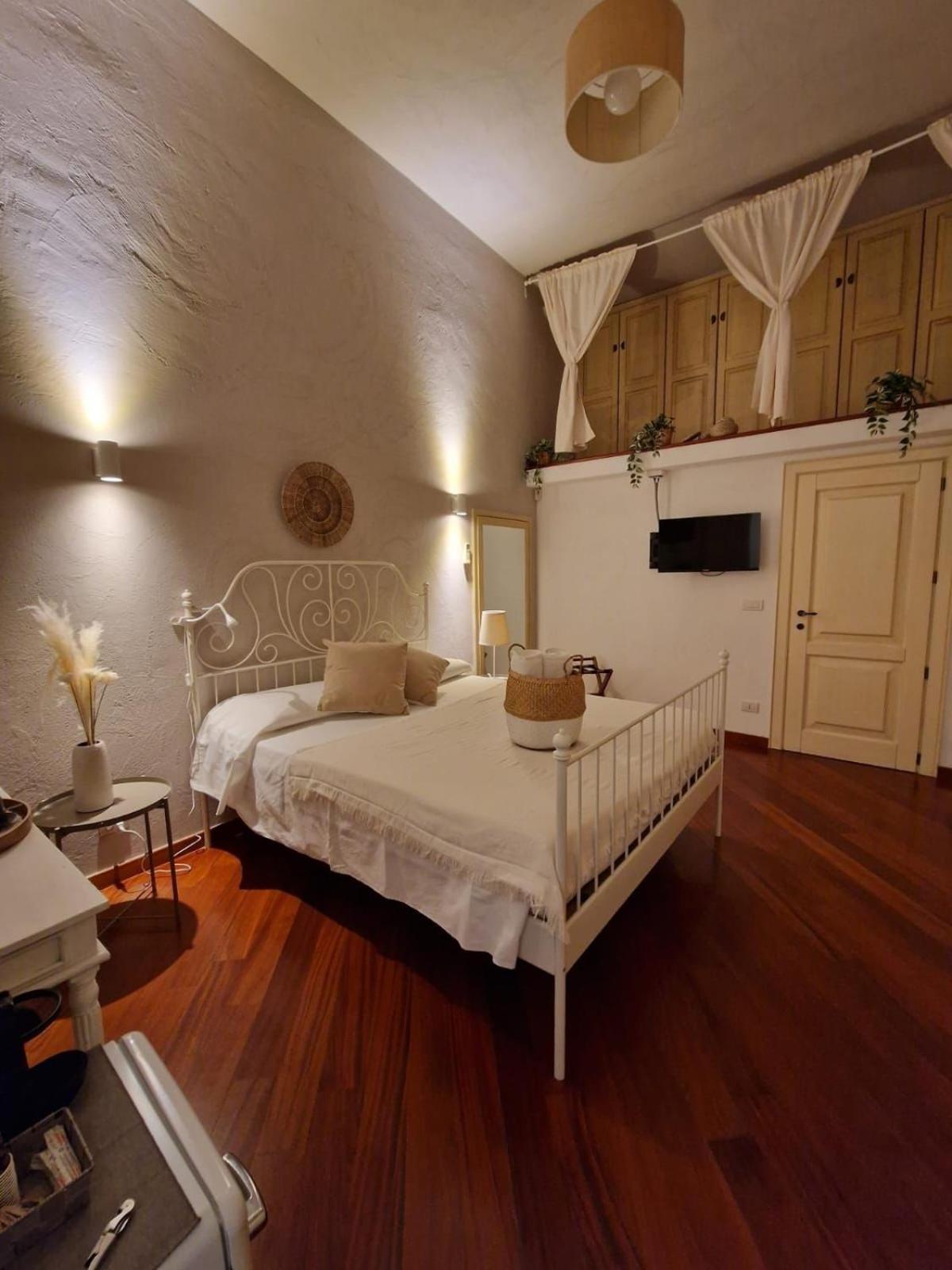 Apulia Journey - Manzoni 11 Hotel Bari Luaran gambar